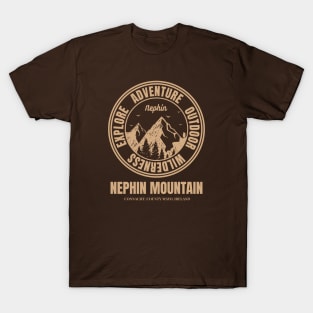 Mountain Hike In Nephin Ireland, Hiker’s HikingTrails T-Shirt